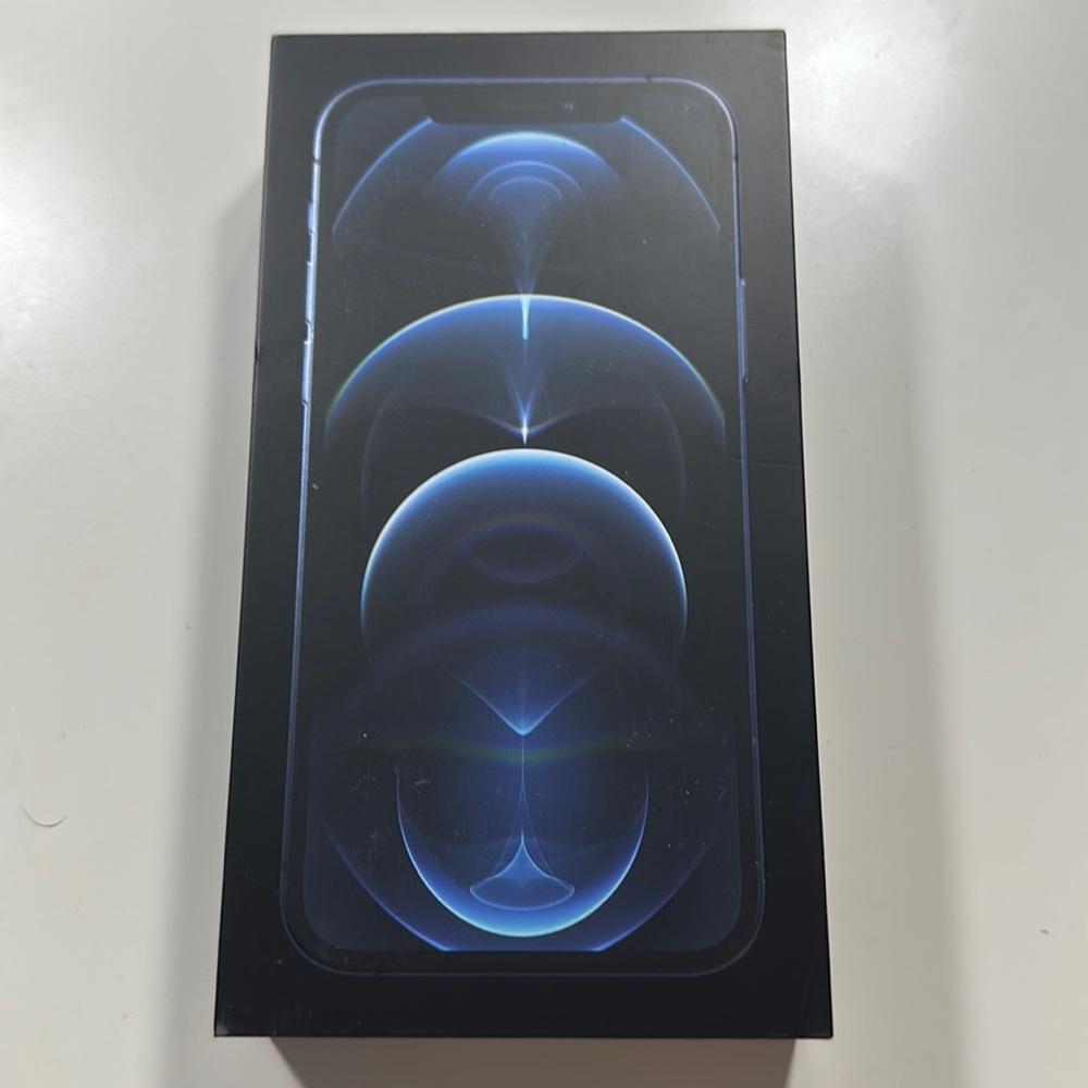Empty box iPhone 12 Pro